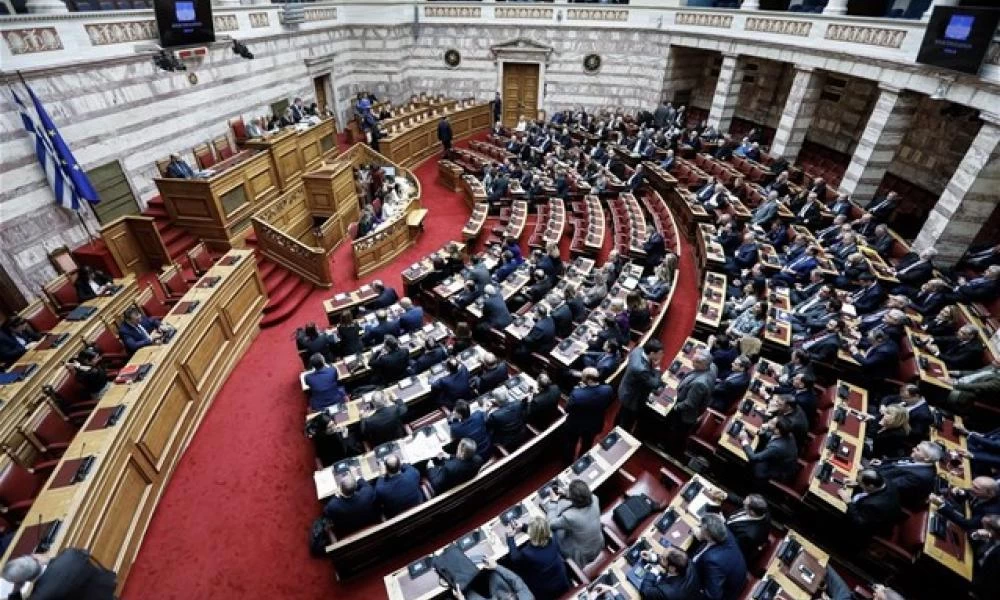 Σύσσωμος ο πολιτικός κόσμος καταδικάζει την επίθεση στον ΣΚΑΙ